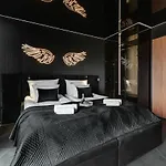 Nadmotlawie Hollywood Jacuzzi By Downtown Apartmanhotel