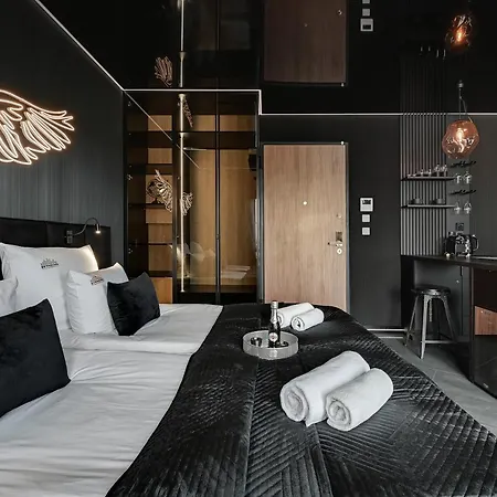 Hollywood Jacuzzi By Downtown Gdańsk