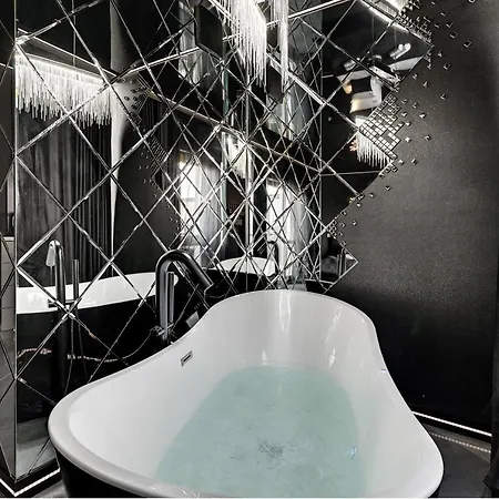 Nadmotlawie Hollywood Jacuzzi By Downtown Lejlighedshotel 4*