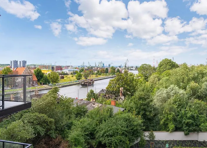 Nadmotlawie Hollywood Jacuzzi By Downtown