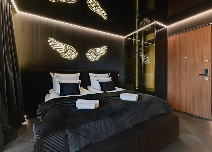 Nadmotlawie Hollywood Jacuzzi By Downtown Apartmanhotel