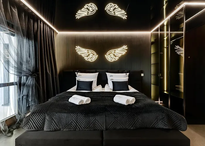 Nadmotlawie Hollywood Jacuzzi By Downtown Apartmanhotel