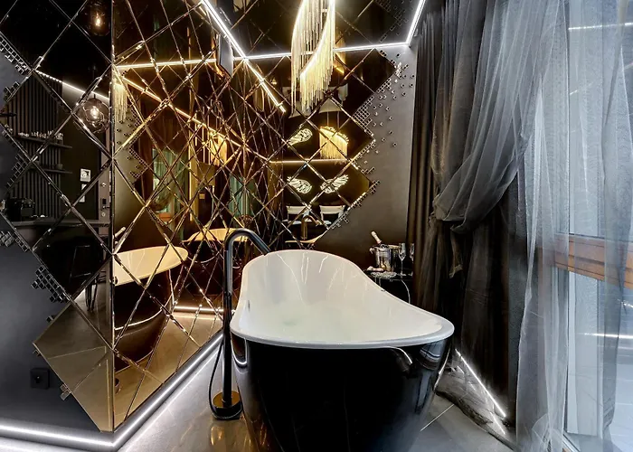 Apartmanhotel Nadmotlawie Hollywood Jacuzzi By Downtown 4*