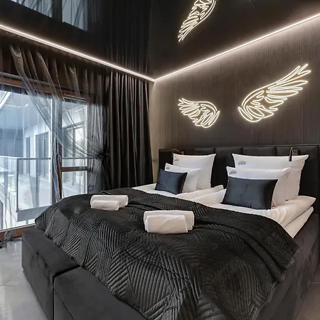 Ξενοδοχείο με διαμερίσματα Nadmotlawie Hollywood Jacuzzi By Downtown 4*